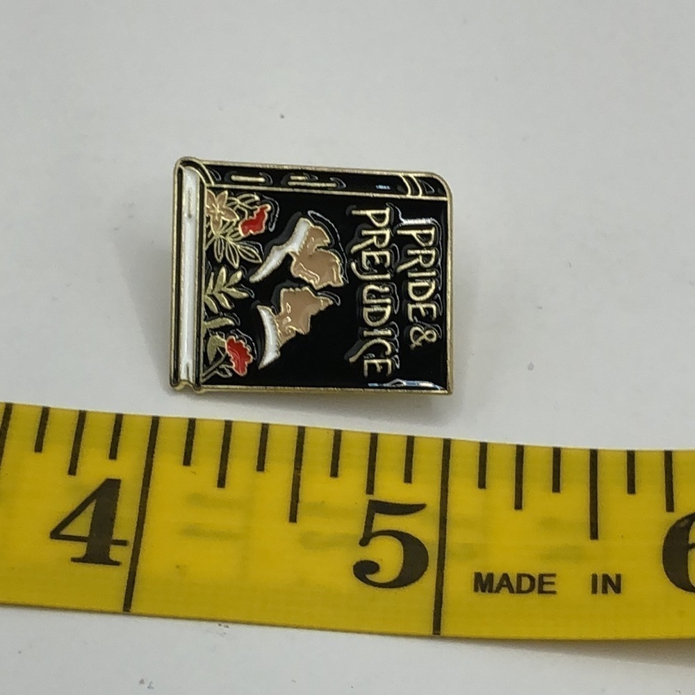 3/$25 Jane Austin’s “Pride and Prejudice” pin Romance, Period Literature, Book - Picture 8 of 11